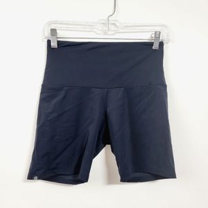 Onzie small shorts